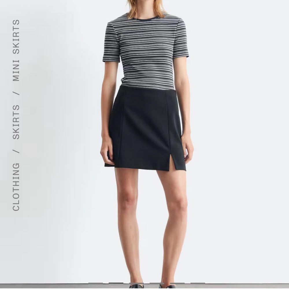 & Other Stories High-Waist Mini Skirt in black sz 6